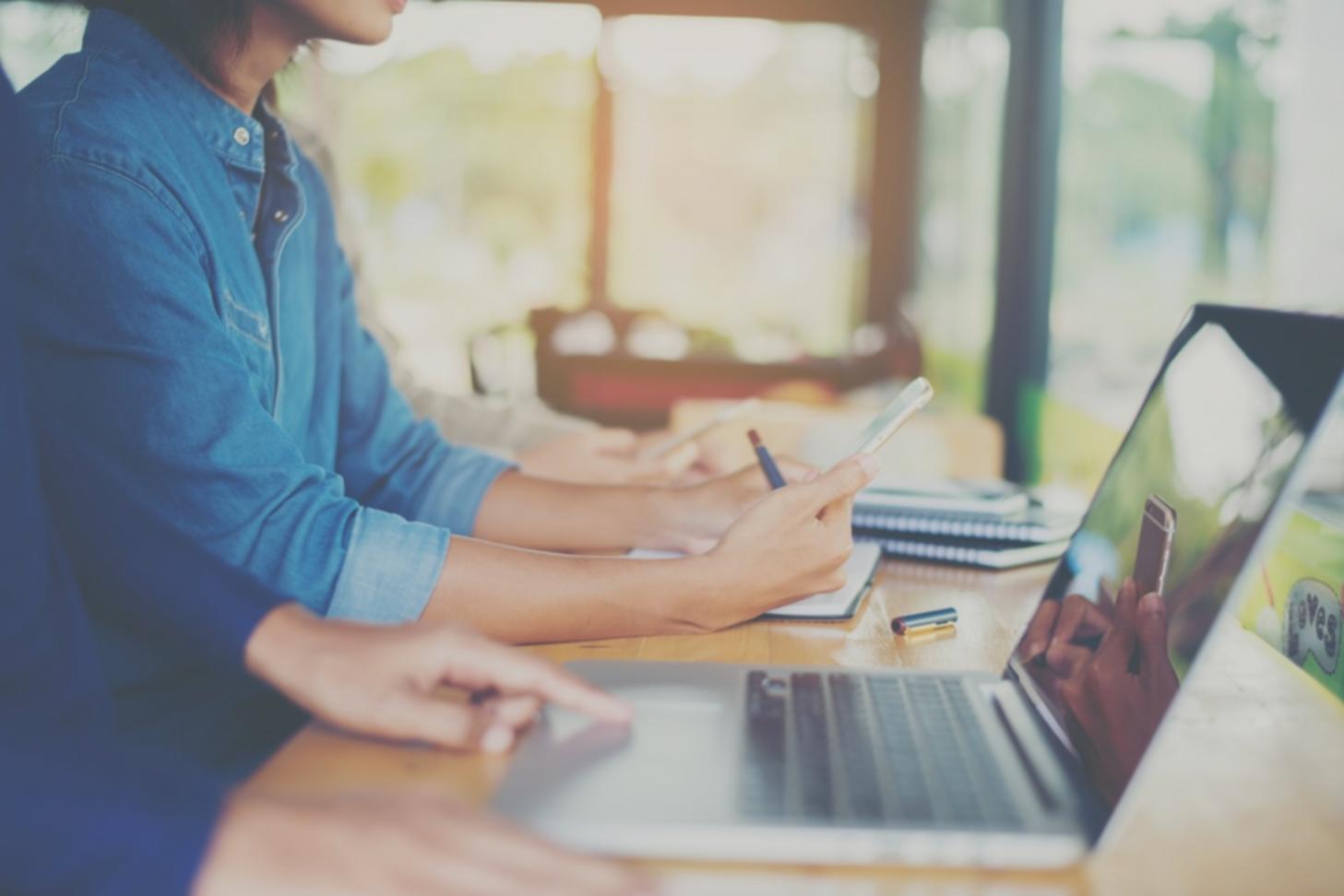 Evaluación de arquitectura de información y flujos de navegación